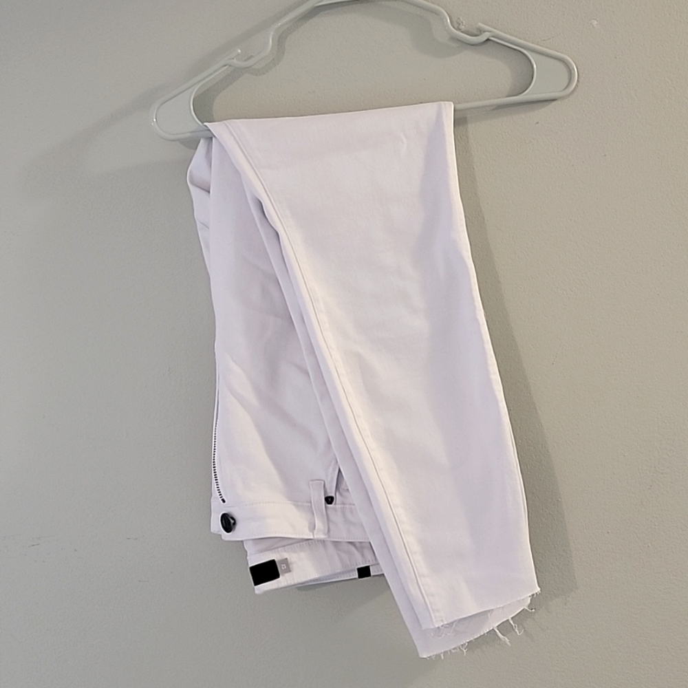 White Jeans